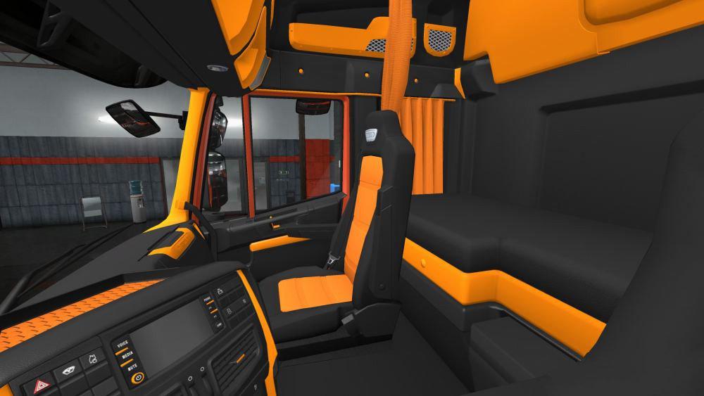 Iveco Hi Way Black Orange Interior 1.35.x