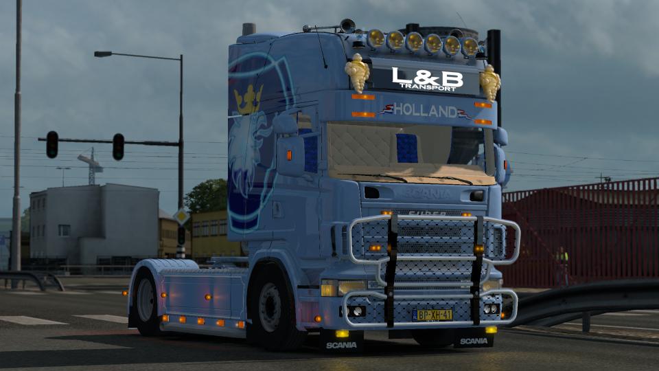 Standalone Scania R4 Leobraun v0.8