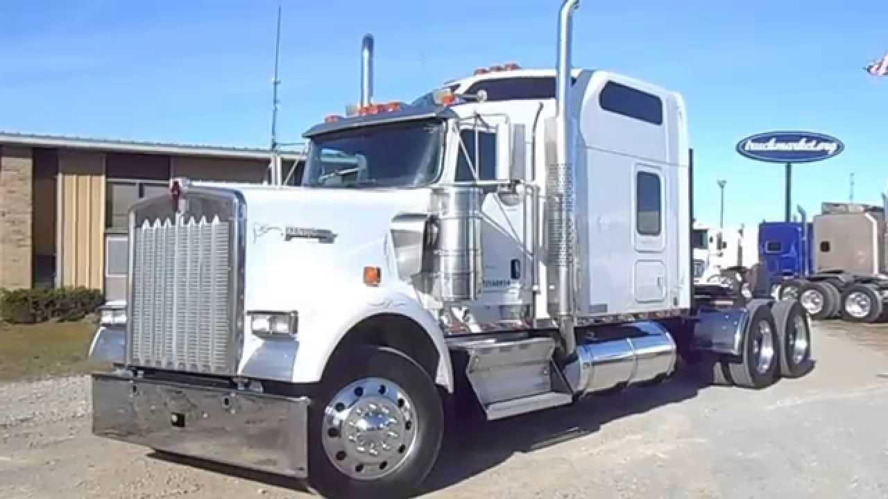Kenworth W900 Real Engine Sounds 1.35