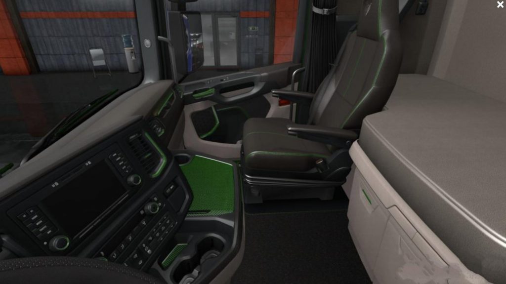 Scania 2016 S & R Black - Green Interior 1.36.x