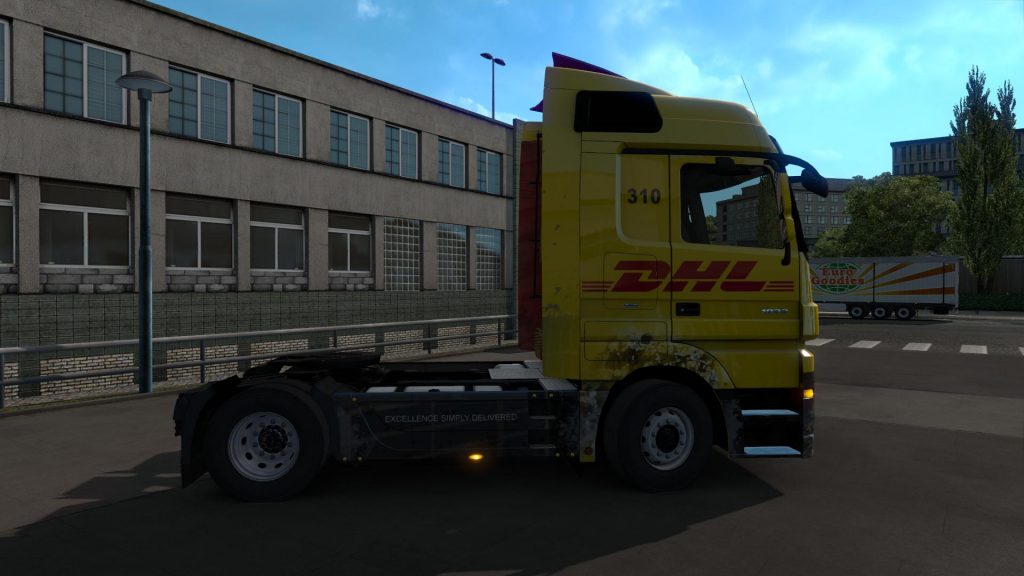 Skin DHL for Mercedes-Benz MP3 1.35.x