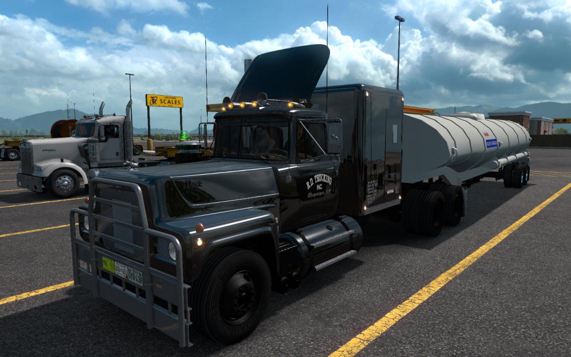 Ats моды. Mack rs700. Mack RS 700 Rubber Duck. Mack rs700 конвой. Mack rs700 American Truck.