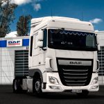 DAF XF 106 with curtains 1.38