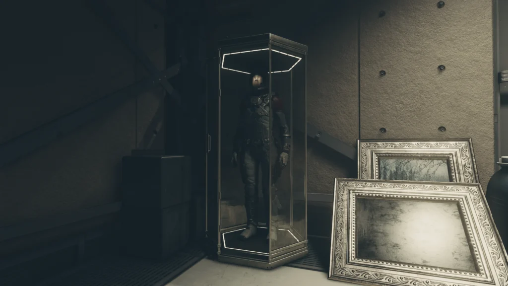 Lodge Space Suit Display Case Unlocked V1.0